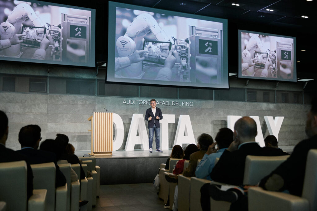 deyde datacentric
